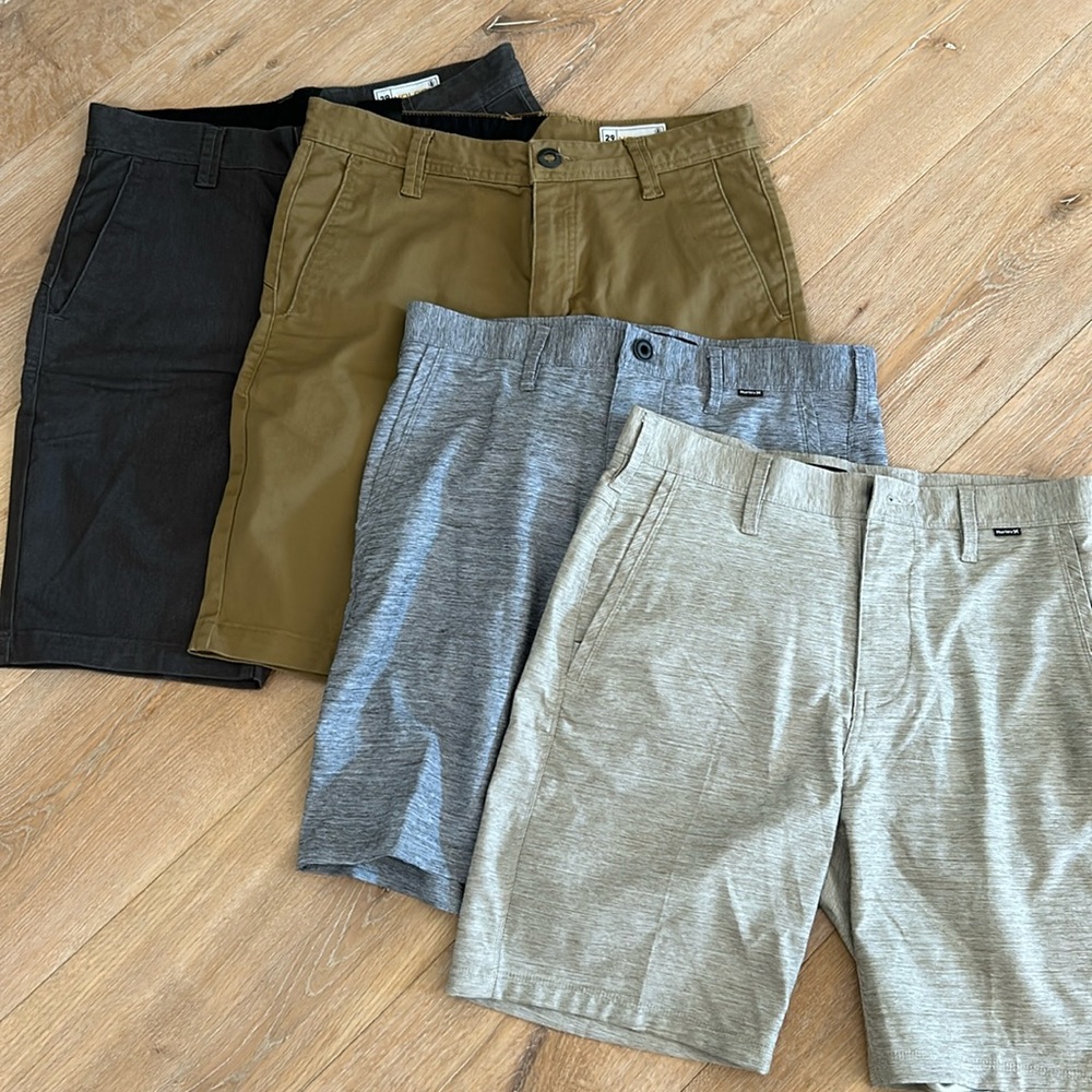 Volcom and Hurley Men’s shorts size 29 comes in a bundle.
